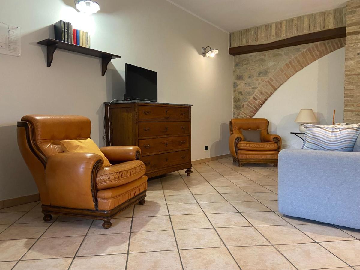 Castiglione dʼOrcia Agriturismo Il Pozzo מראה חיצוני תמונה