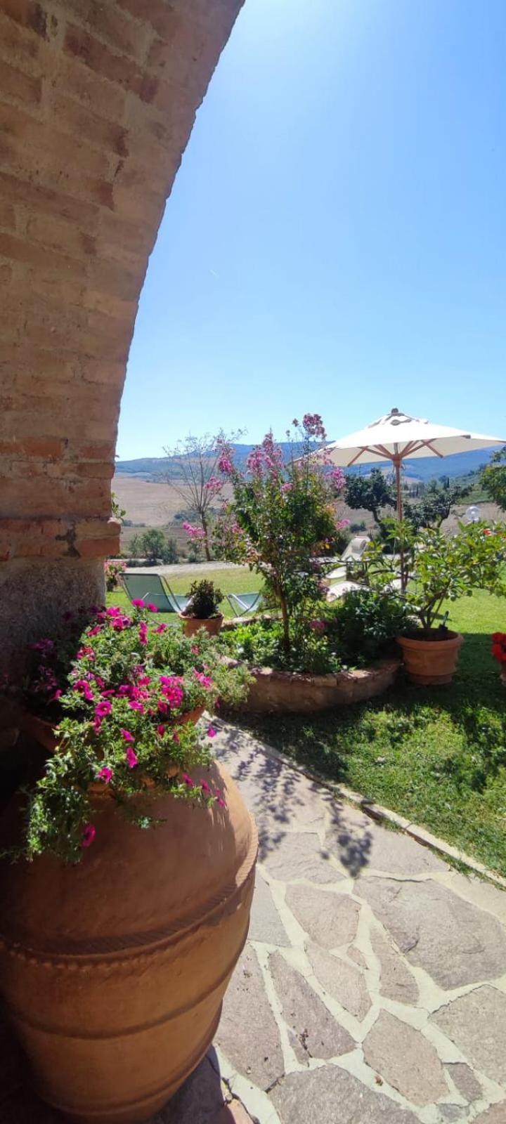 Castiglione dʼOrcia Agriturismo Il Pozzo מראה חיצוני תמונה